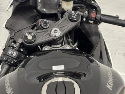 2026 Kawasaki Ninja ZX-6R - Photo 11