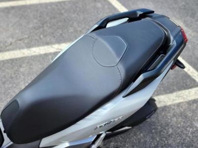 2026 Honda ADV160 - Photo 10