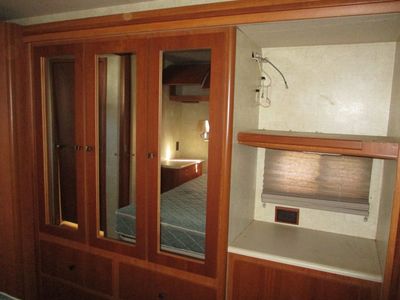2008 Winnebago Sunova - Photo 15