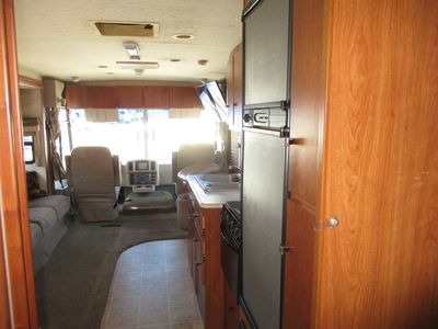 2008 Winnebago Sunova - Photo 17