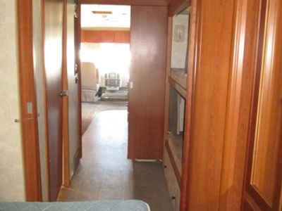2008 Winnebago Sunova - Photo 13