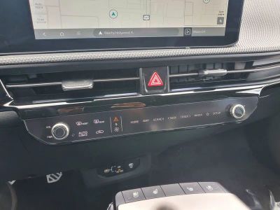 2025 Kia EV6 — photo 21 view