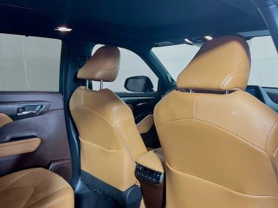 2022 Toyota Highlander — engine compartment view