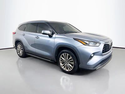 2022 Toyota Highlander — photo 25 view