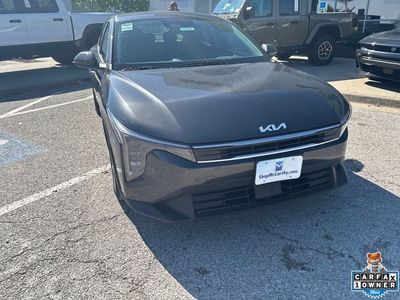 2025 Kia K4 — photo 8 view
