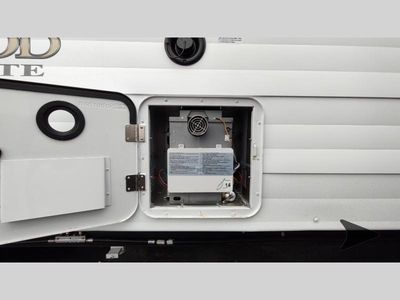 2025 Forest River RV Wildwood X-Lite - Photo 15