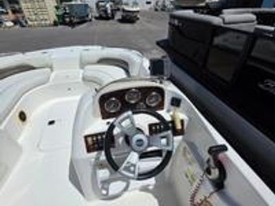 2013 Hurricane Sundeck Sport 188 OB - Photo 4