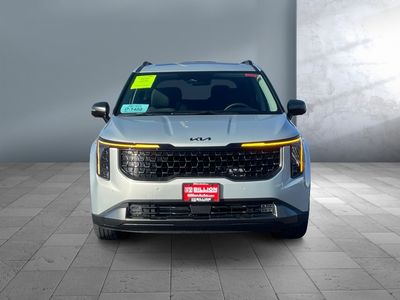 2026 Kia Carnival Hybrid — side profile view