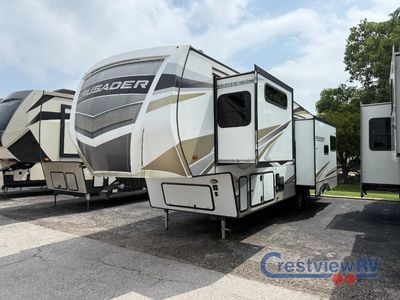 2023 Prime Time RV Crusader - Photo 2