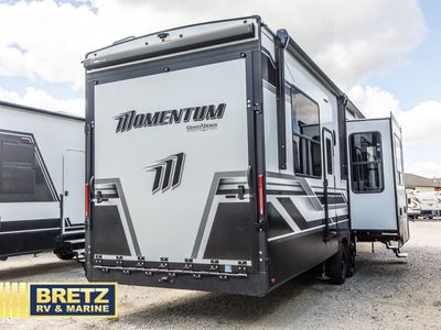 2026 Grand Design Momentum G-Class - Photo 5