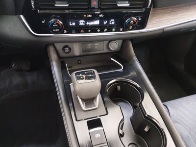 2026 Nissan Rogue - Photo 13