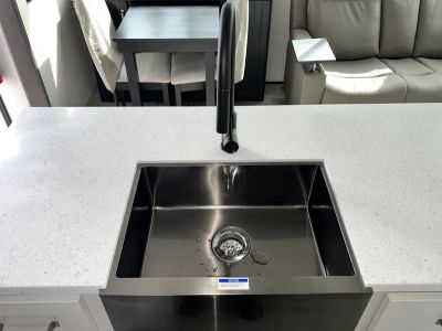 2026 Jayco MILESTONE - Photo 7