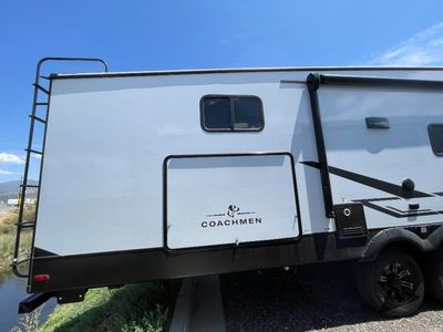 2025 Coachmen RV Chaparral Lite - Photo 10