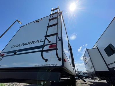 2025 Coachmen RV Chaparral Lite - Photo 5