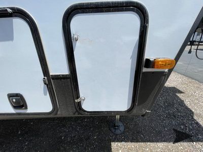 2025 Coachmen RV Chaparral Lite - Photo 12