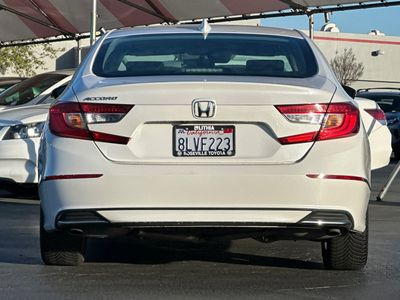 2019 Honda Accord - Photo 8