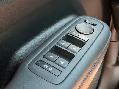 2026 Hyundai SANTA FE — photo 21 view
