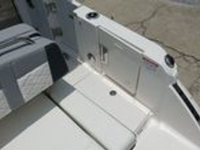 2025 Chaparral 310 OSX - Photo 19