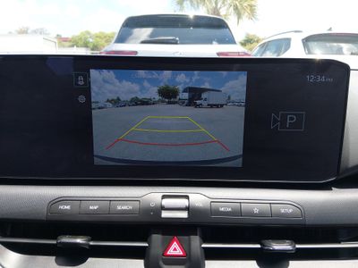 2025 Kia K4 — photo 16 view