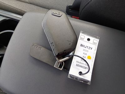 2025 Kia K4 — photo 15 view