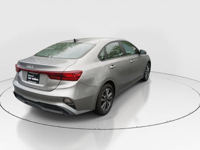 2024 Kia Forte — photo 7 view