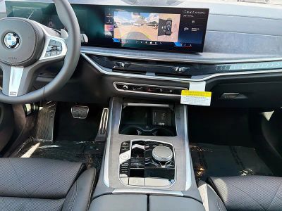 2026 BMW X5 — photo 19 view