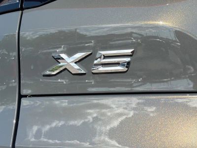 2026 BMW X5 — photo 11 view
