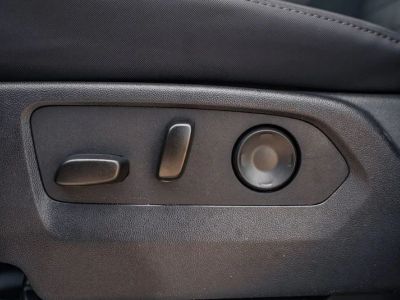 2025 GMC Hummer EV Pickup — photo 21 view