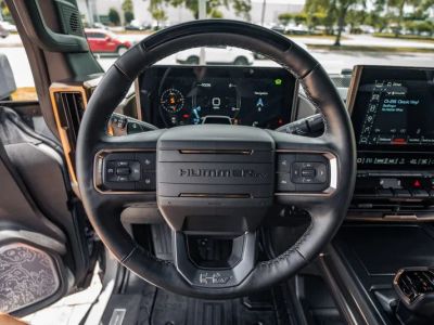 2025 GMC Hummer EV Pickup — photo 23 view