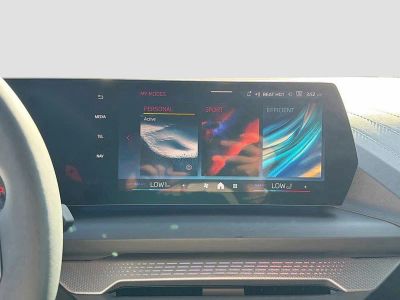 2026 BMW 2 Series — photo 30 view
