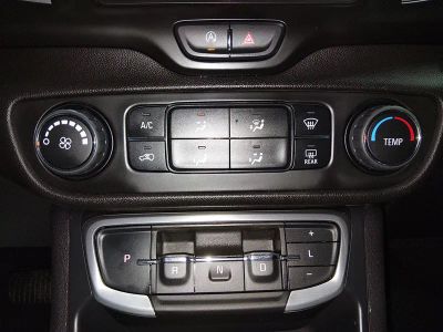 2024 GMC Terrain — photo 18 view