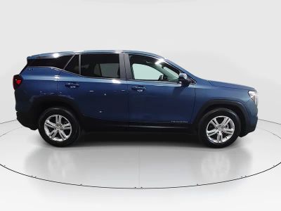 2024 GMC Terrain — photo 8 view