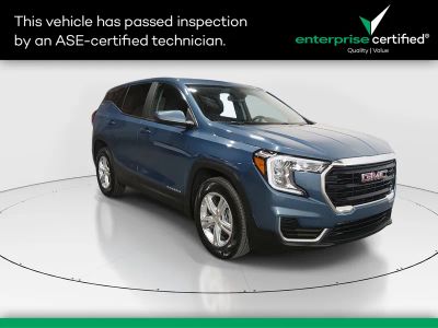 2024 GMC Terrain FWD 4dr SLE — front three-quarter view