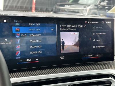 2024 BMW M2 — photo 12 view