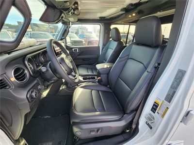2026 2026 Jeep Gladiator - Photo 12