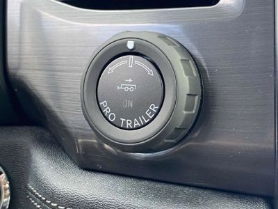 2025 Ford F-150 Lightning - Photo 17