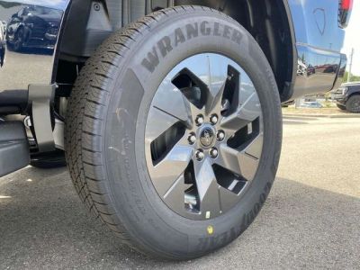 2025 Ford F-150 Lightning - Photo 9