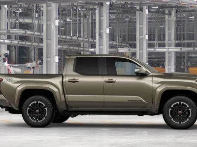 2026 Toyota Tacoma i-FORCE MAX - Photo 15