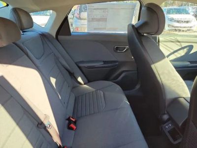 2025 Kia K4 — photo 27 view