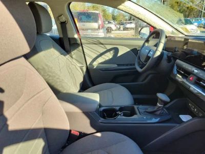 2025 Kia K4 — photo 30 view