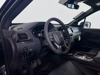 2026 Honda Ridgeline — photo 8 view