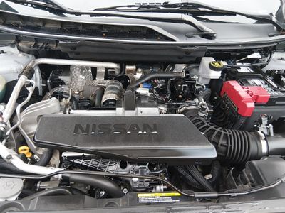 2024 Nissan Rogue — photo 9 view