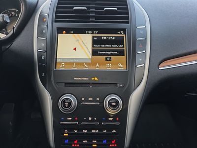 2017 Lincoln MKC - Photo 15