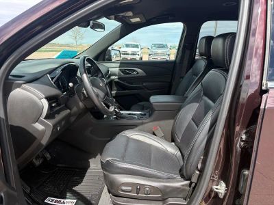 2022 Chevrolet Traverse — photo 9 view