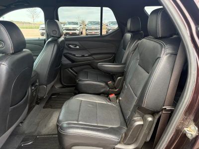 2022 Chevrolet Traverse — photo 18 view