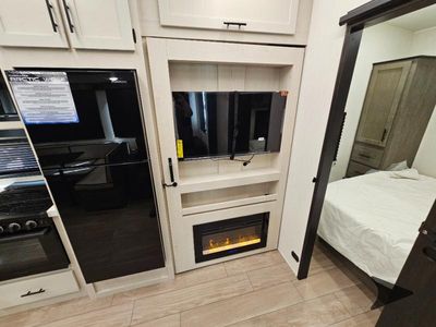 2026 Forest River RV Cherokee Arctic Wolf - Photo 35