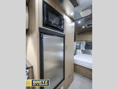 2020 Airstream Flying Cloud - Photo 13