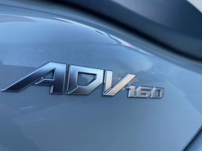 2026 Honda ADV160 - Photo 12