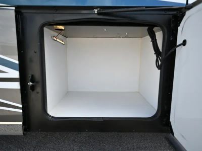 2026 Fleetwood DISCOVERY LXE - Photo 44