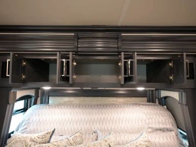 2026 Fleetwood DISCOVERY LXE - Photo 30